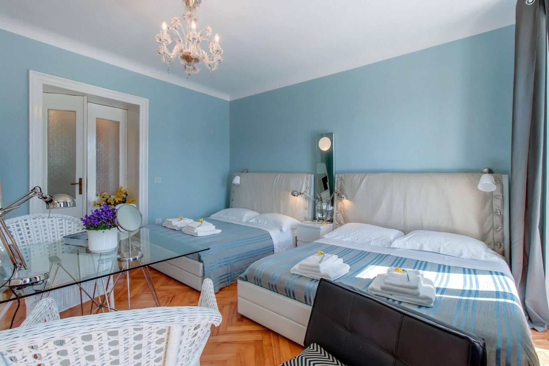 Vindobona Hotell Mali Lošinj Eksteriør bilde