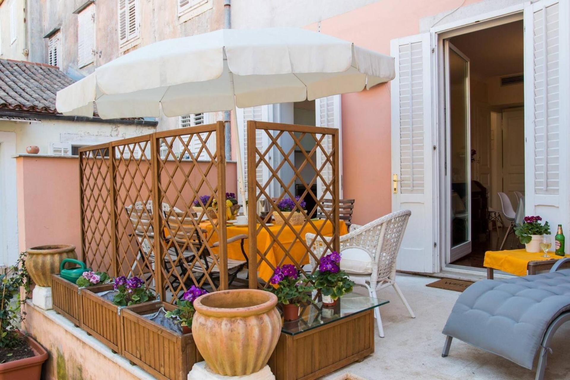 Vindobona Hotell Mali Lošinj Eksteriør bilde