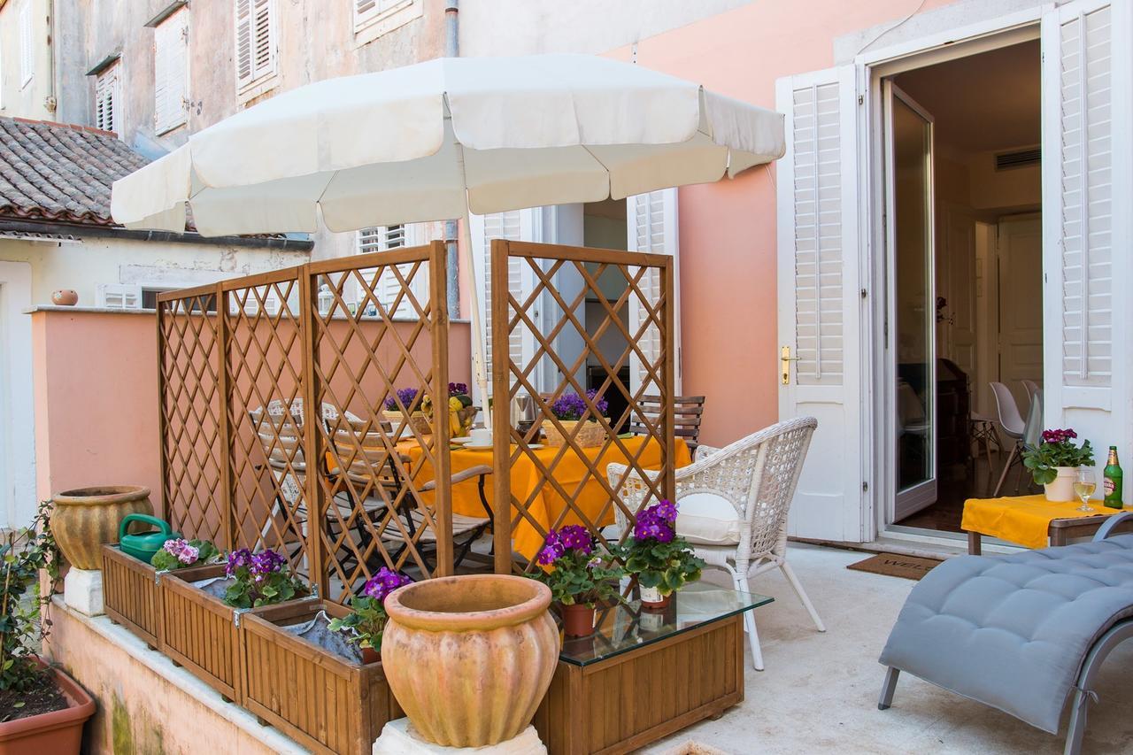 Vindobona Hotell Mali Lošinj Eksteriør bilde