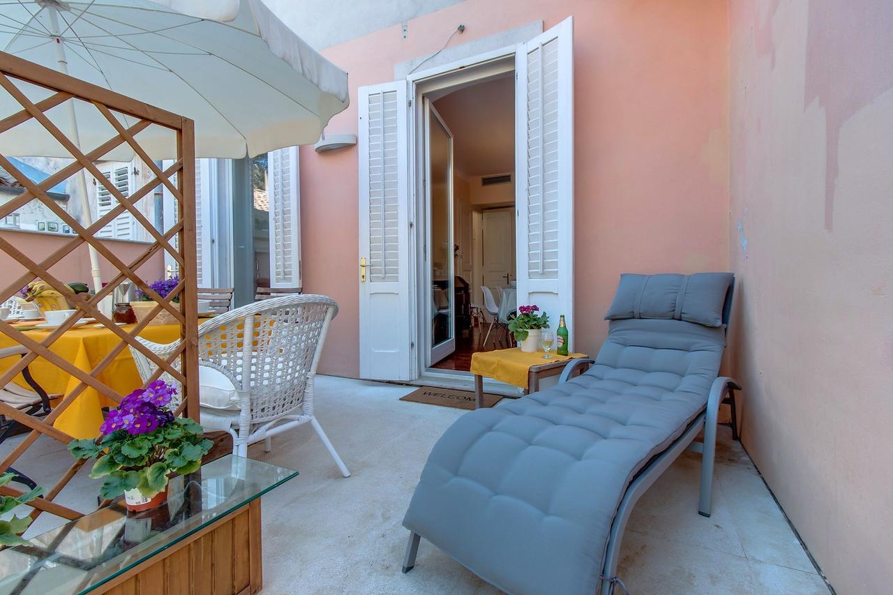 Vindobona Hotell Mali Lošinj Eksteriør bilde