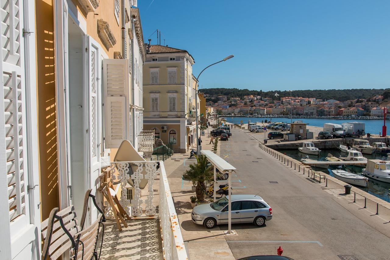 Vindobona Hotell Mali Lošinj Eksteriør bilde