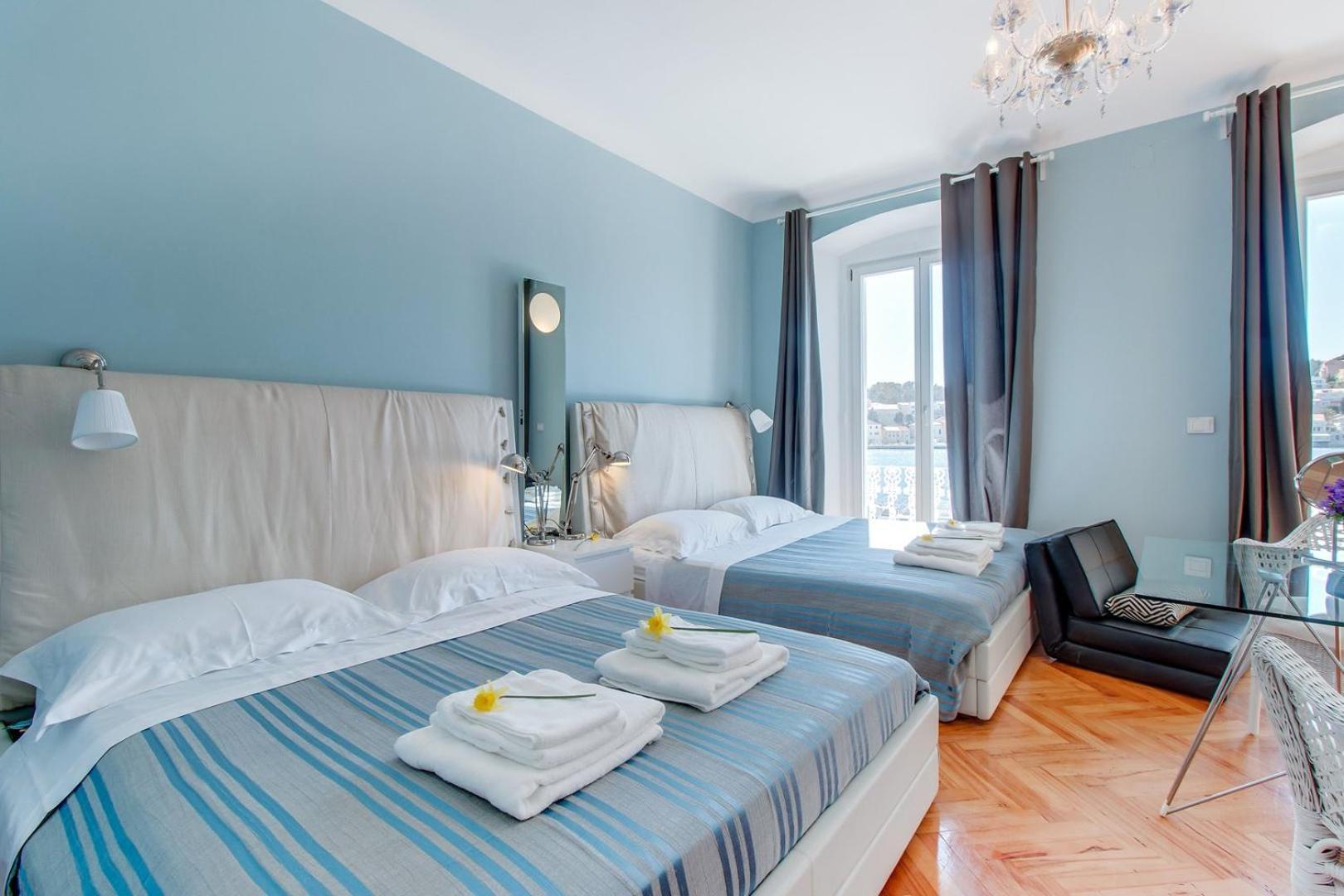 Vindobona Hotell Mali Lošinj Eksteriør bilde